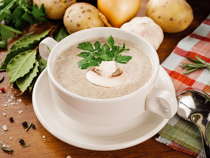 CREAMY MUSHROOM CREAM SOUP