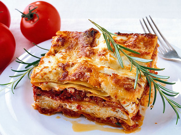 TRADITIONAL LASAGNA