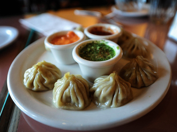 VEGETARIAN MOMO