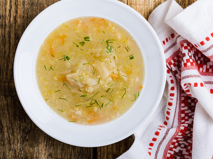 VEGETARIAN SAUERKRAUT CABBAGE SOUP