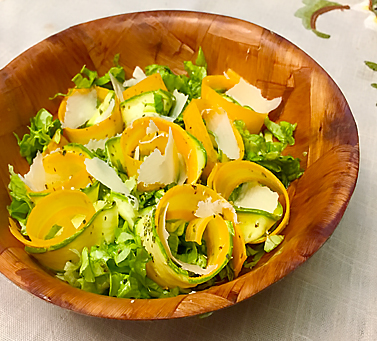 ZUCCHINI AND CHEESE SALAD